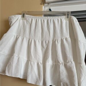 Elegant White Tiered Skirt